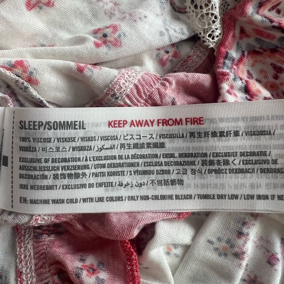 NWT Abercrombie & Fitch Sleepwear Collection Paisley Floral Lace Romper Size S - Picture 6 of 6